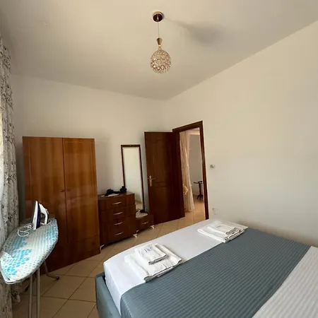 Apartament Teo Sea *