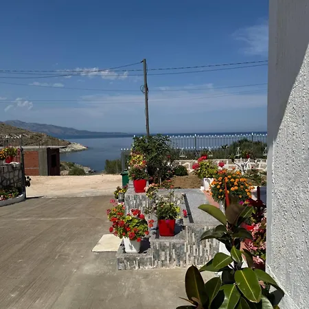 Apartament Teo Sea *
