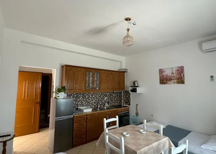 Teo Sea Stay Apartments Sarandë